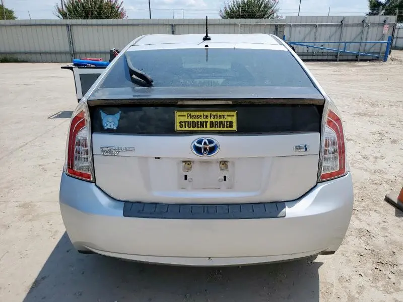 2012 TOYOTA PRIUS   