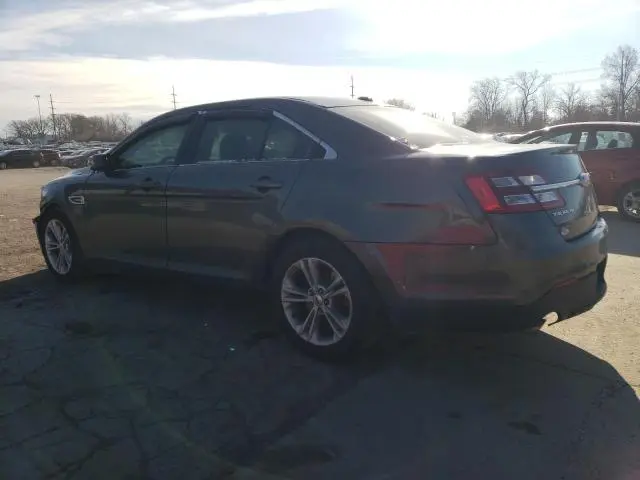 2015 FORD TAURUS SE  