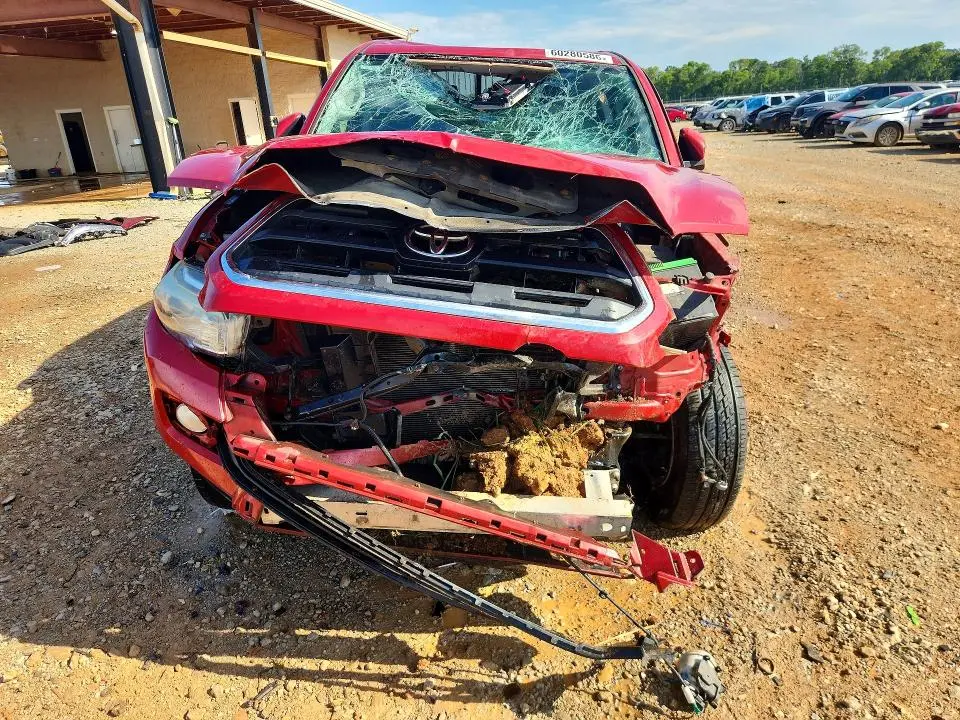 2017 TOYOTA TACOMA SR5 V6  