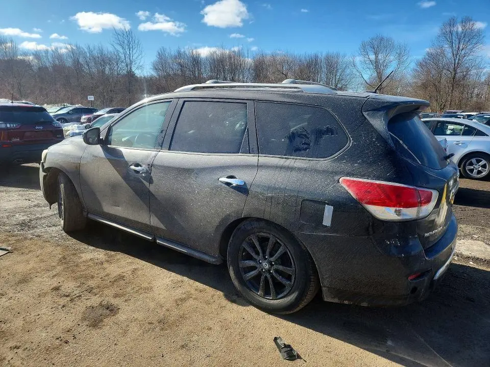 2016 NISSAN PATHFINDER S  