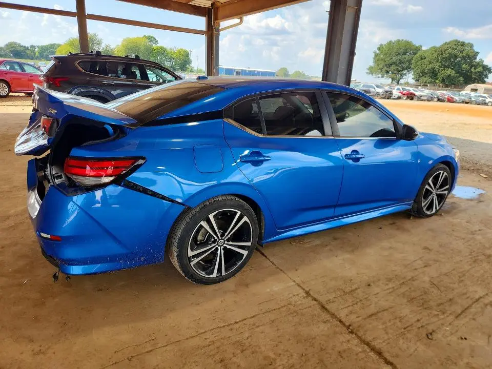 2021 NISSAN SENTRA SR  