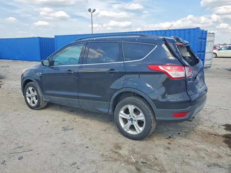 2016 FORD ESCAPE SE  