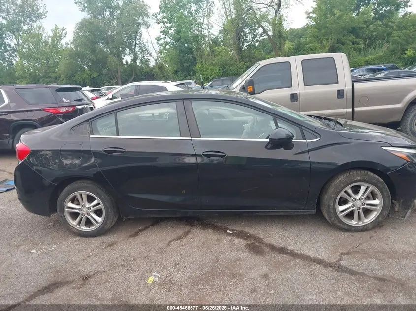 2017 CHEVROLET CRUZE LT AUTO