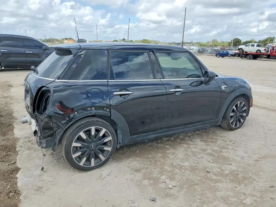 2020 MINI COOPER   