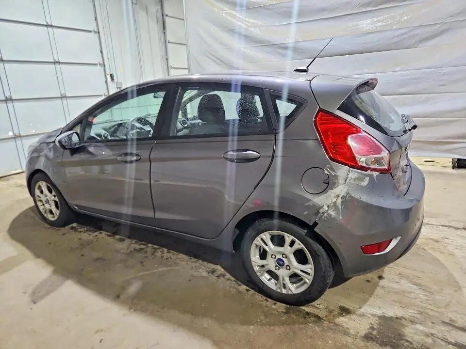 2014 FORD FIESTA SE  