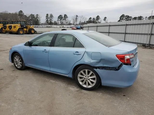 2012 TOYOTA CAMRY SE