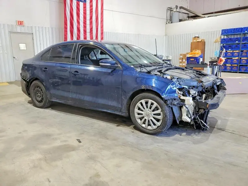 2012 VOLKSWAGEN JETTA SE  