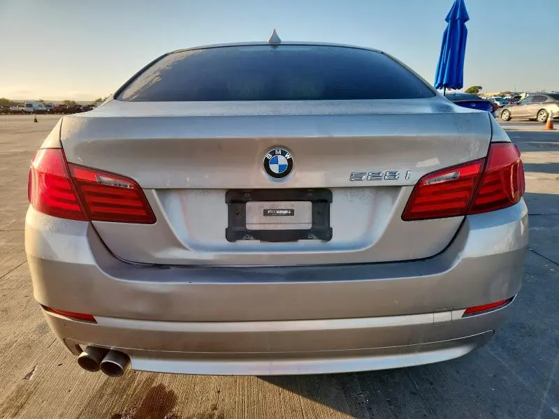 2013 BMW 528 I  
