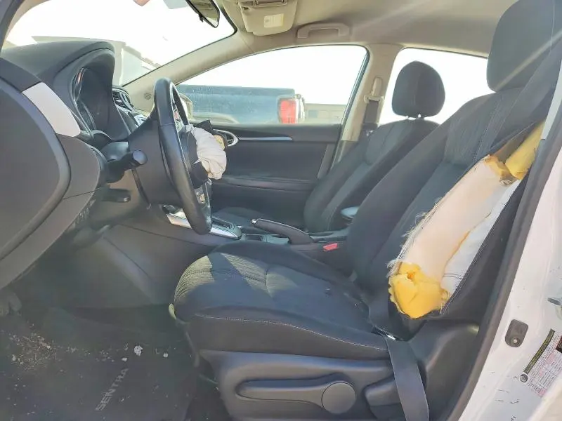 2016 NISSAN SENTRA SV  