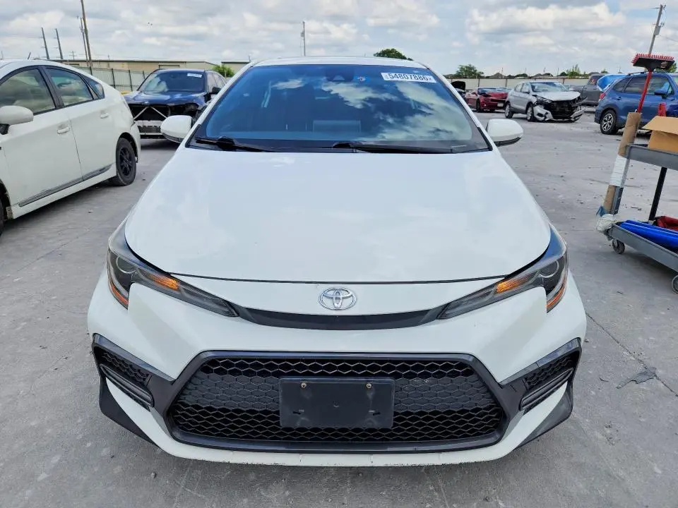 2020 TOYOTA COROLLA SE  