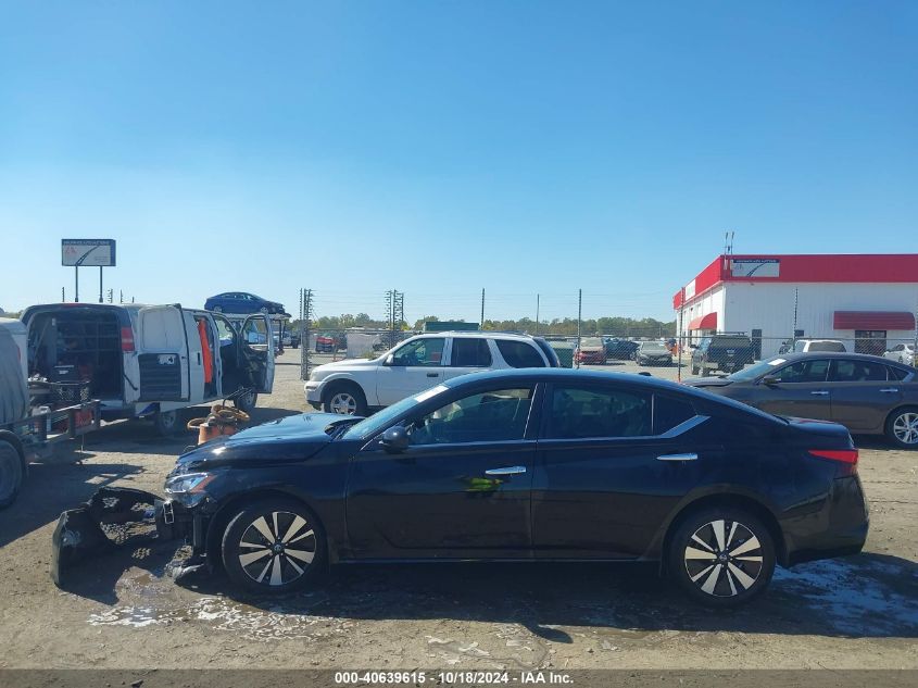 2022 NISSAN ALTIMA SV FWD