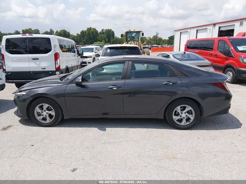 2021 HYUNDAI ELANTRA SE
