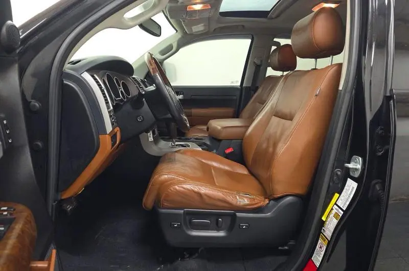 2013 TOYOTA TUNDRA PLATINUM  