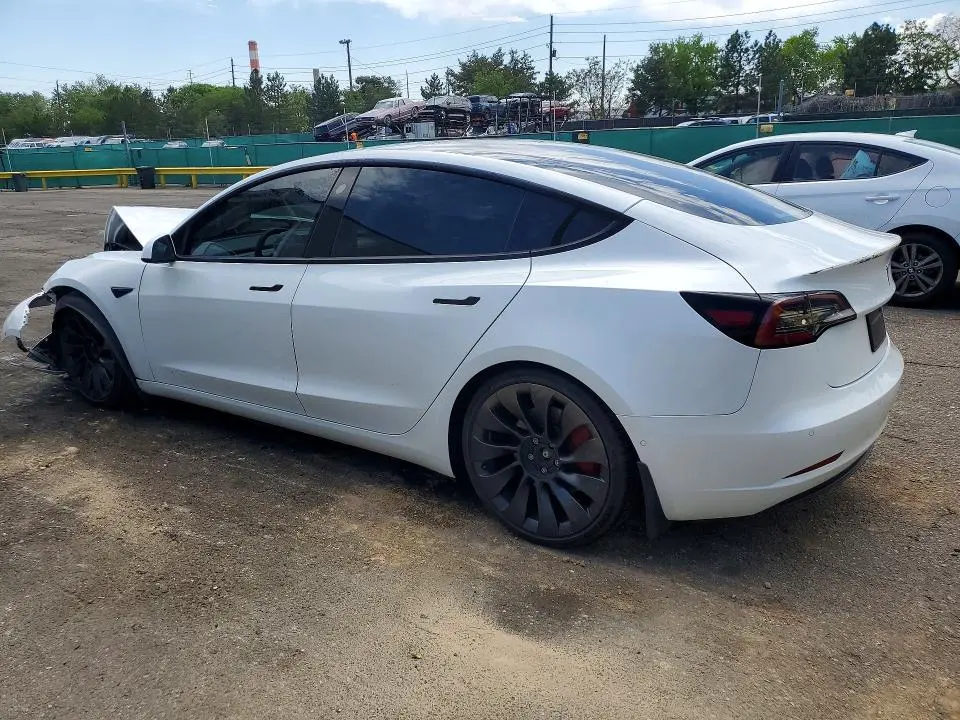 2021 TESLA MODEL 3   