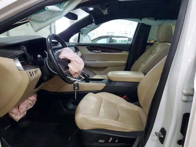 2019 CADILLAC XT5 LUXURY  