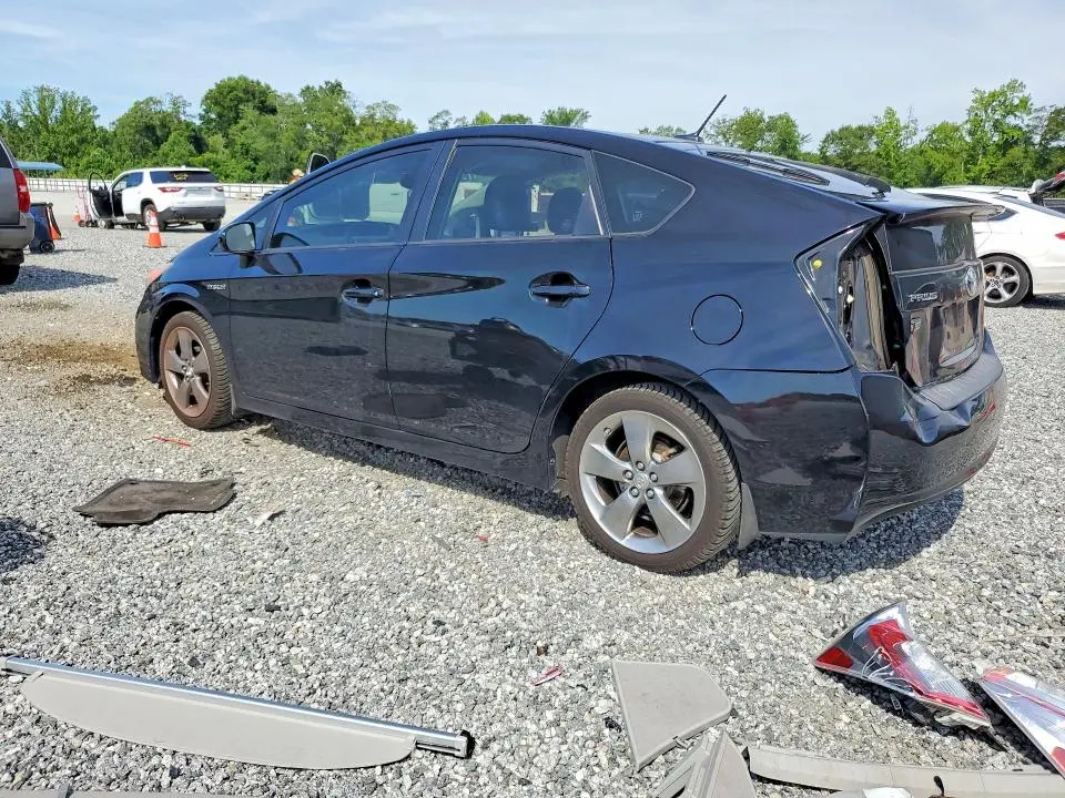 2013 TOYOTA PRIUS PERSONA SERIES SE  
