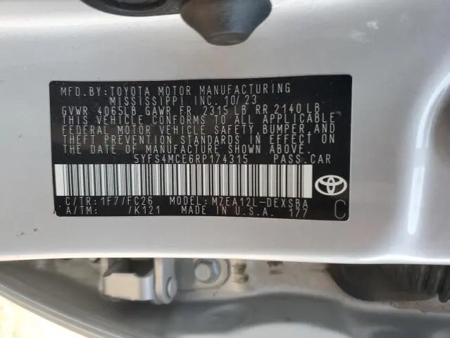 2024 TOYOTA COROLLA SE  