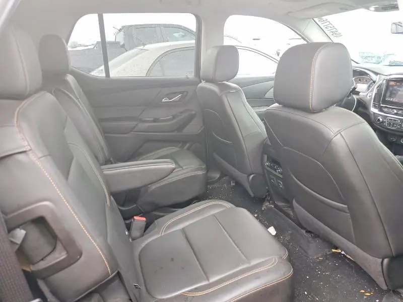 2021 CHEVROLET TRAVERSE LT  