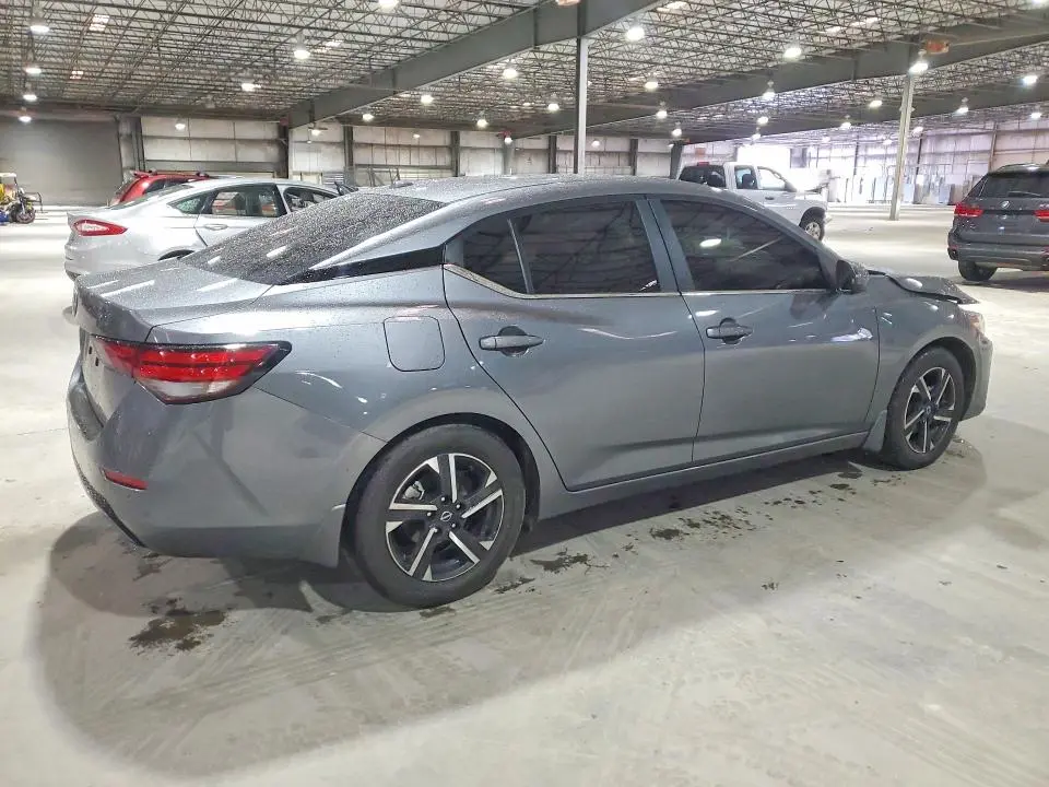 2025 NISSAN SENTRA SV  