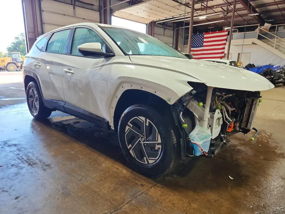 2026 HYUNDAI TUCSON BLUE SE  