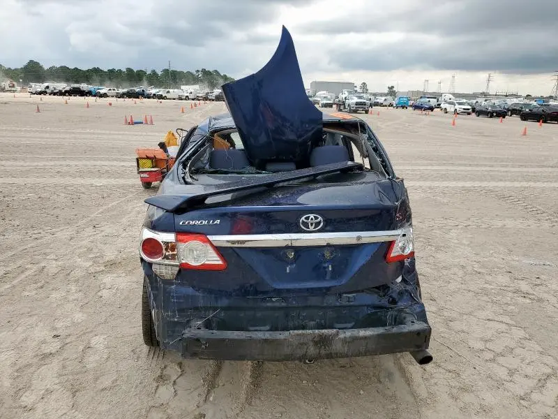 2013 TOYOTA COROLLA BASE  