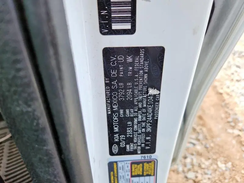 2019 KIA FORTE LXS  