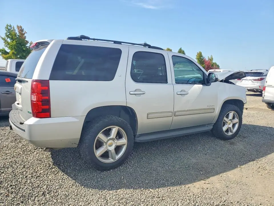 2011 CHEVROLET TAHOE K1500 LT  
