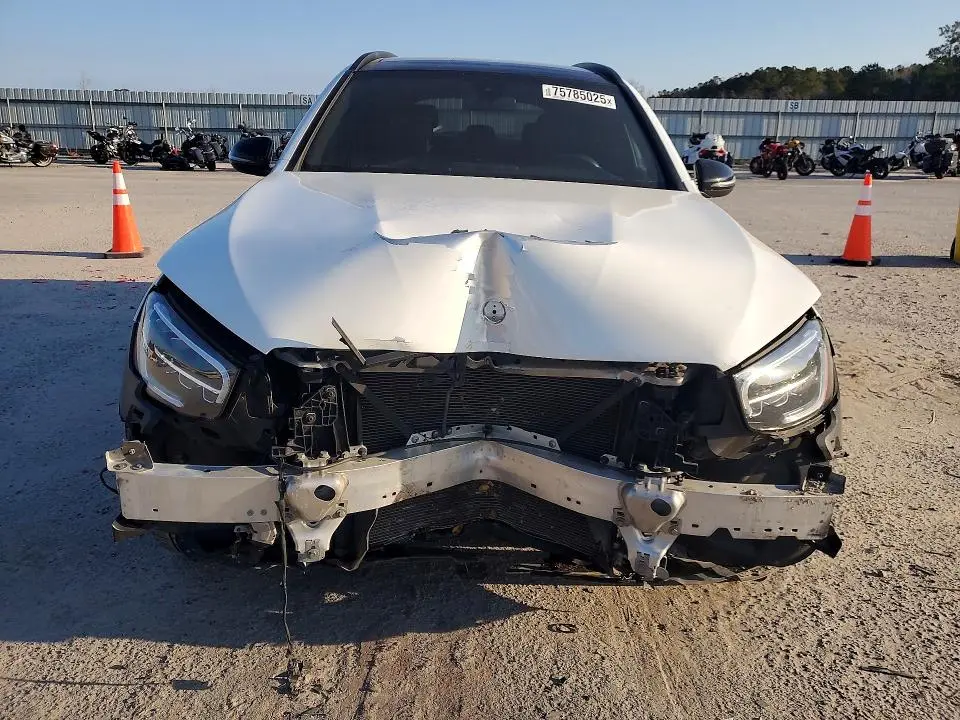 2020 MERCEDES-BENZ GLC 300 4MATIC  