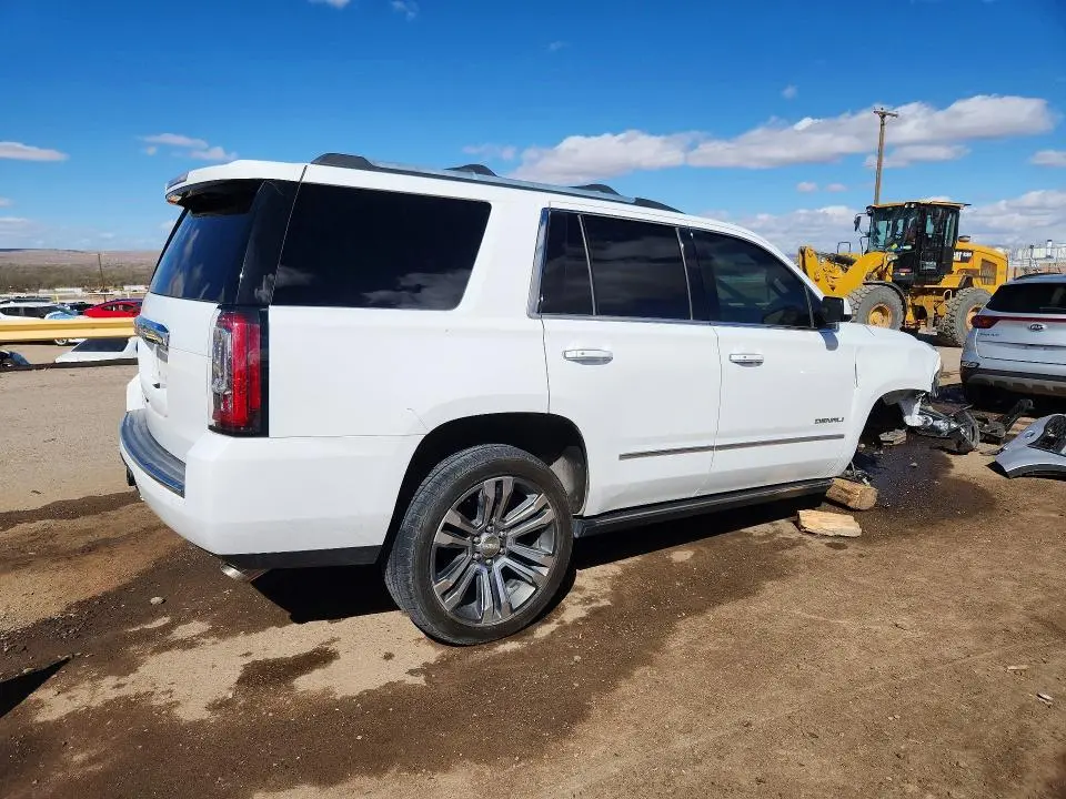2019 GMC YUKON DENALI  