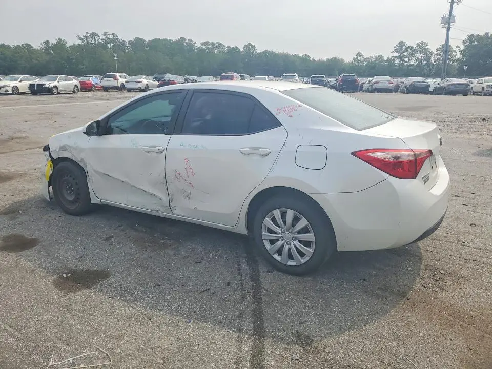 2018 TOYOTA COROLLA LE  