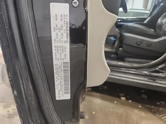 2015 CHRYSLER TOWN & COUNTRY LIMITED PLATINUM  