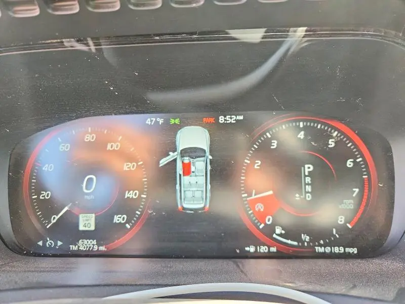 2016 VOLVO XC90 T6  