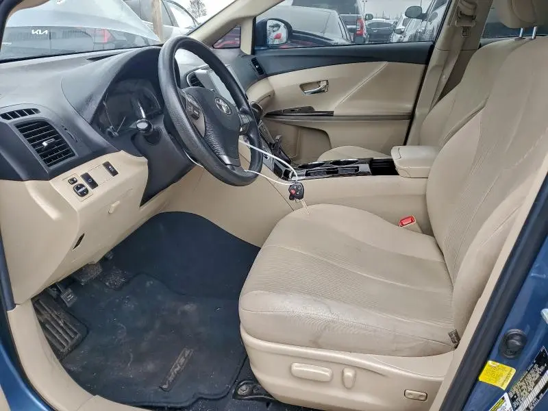 2012 TOYOTA VENZA LE  