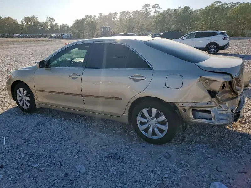 2010 TOYOTA CAMRY BASE  
