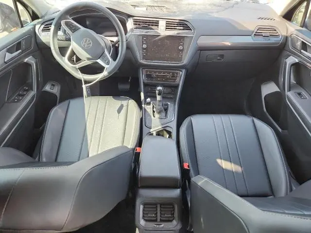 2022 VOLKSWAGEN TIGUAN SE  