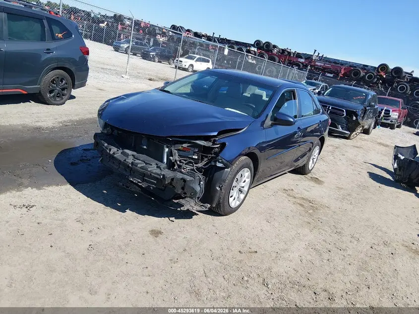 2015 TOYOTA CAMRY LE