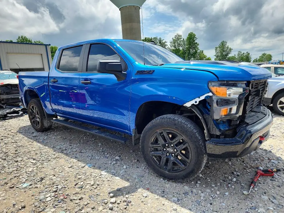 2023 CHEVROLET SILVERADO K1500 TRAIL BOSS CUSTOM  