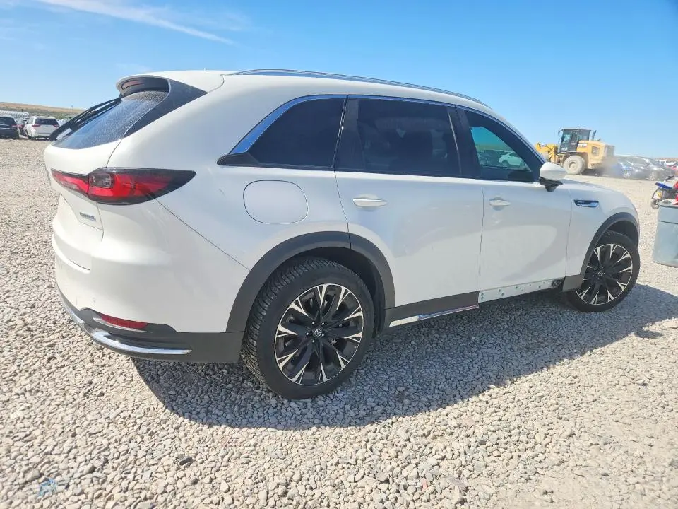 2025 MAZDA CX-90 PREMIUM PLUS  