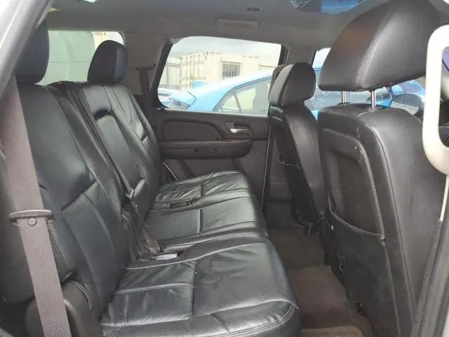 2012 GMC YUKON SLE  
