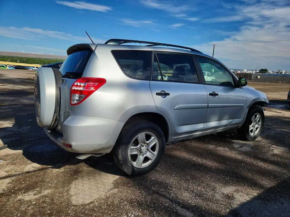 2011 TOYOTA RAV4 BASE  