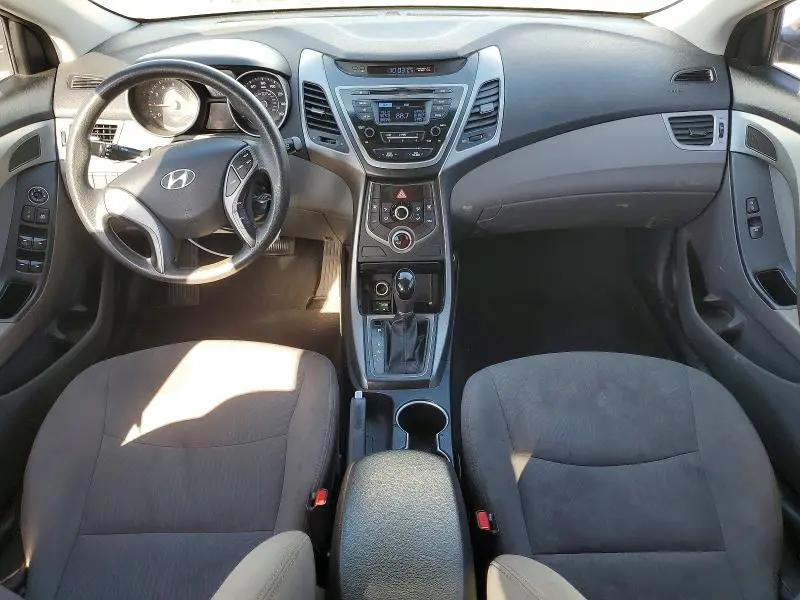 2016 HYUNDAI ELANTRA   