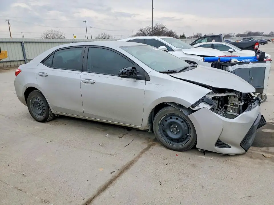 2017 TOYOTA COROLLA L  