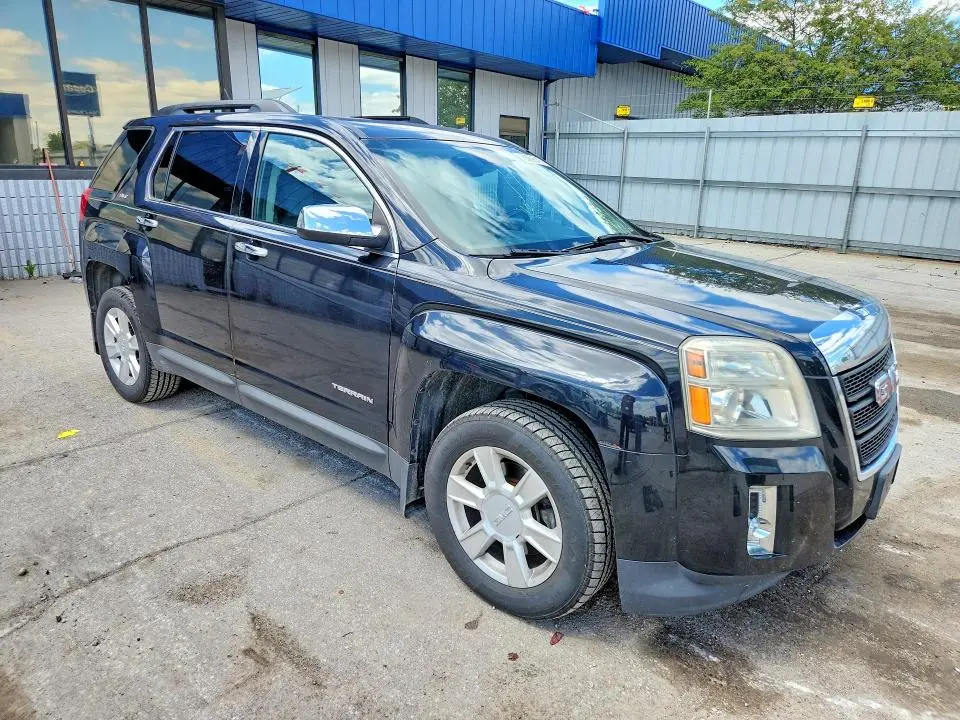 2013 GMC TERRAIN SLT  