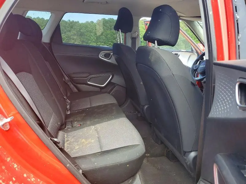 2022 KIA SOUL LX  