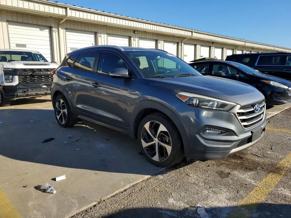 2016 HYUNDAI TUCSON SPORT  