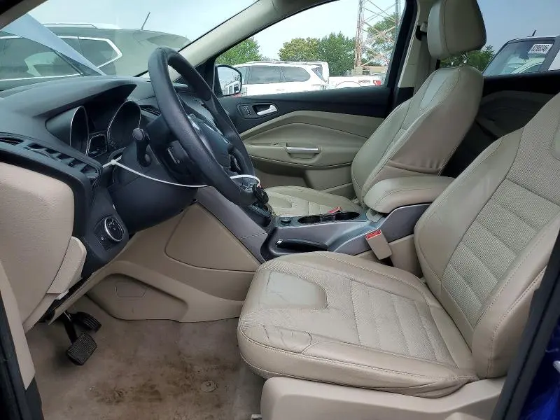 2016 FORD ESCAPE SE  