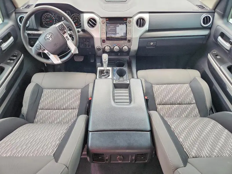 2019 TOYOTA TUNDRA SR5  