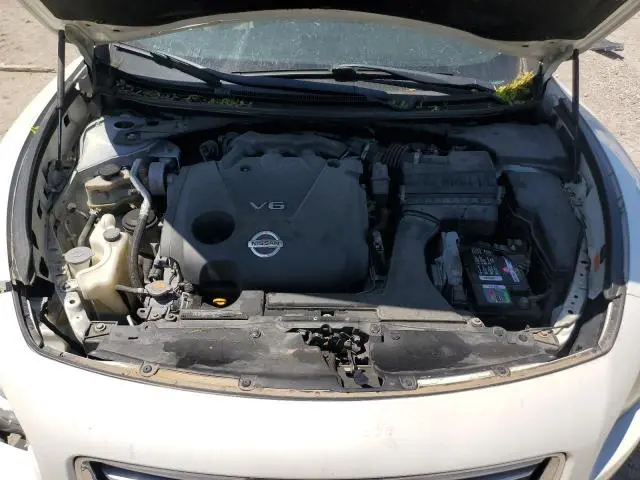 2014 NISSAN MAXIMA S  