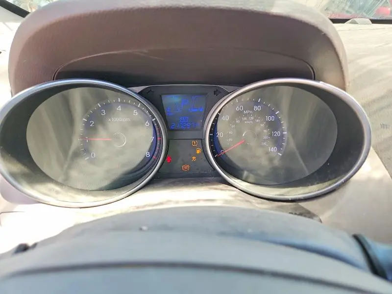 2011 HYUNDAI TUCSON GLS  