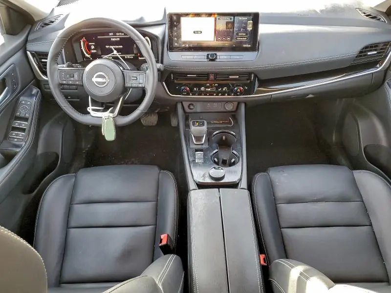2024 NISSAN ROGUE SL  